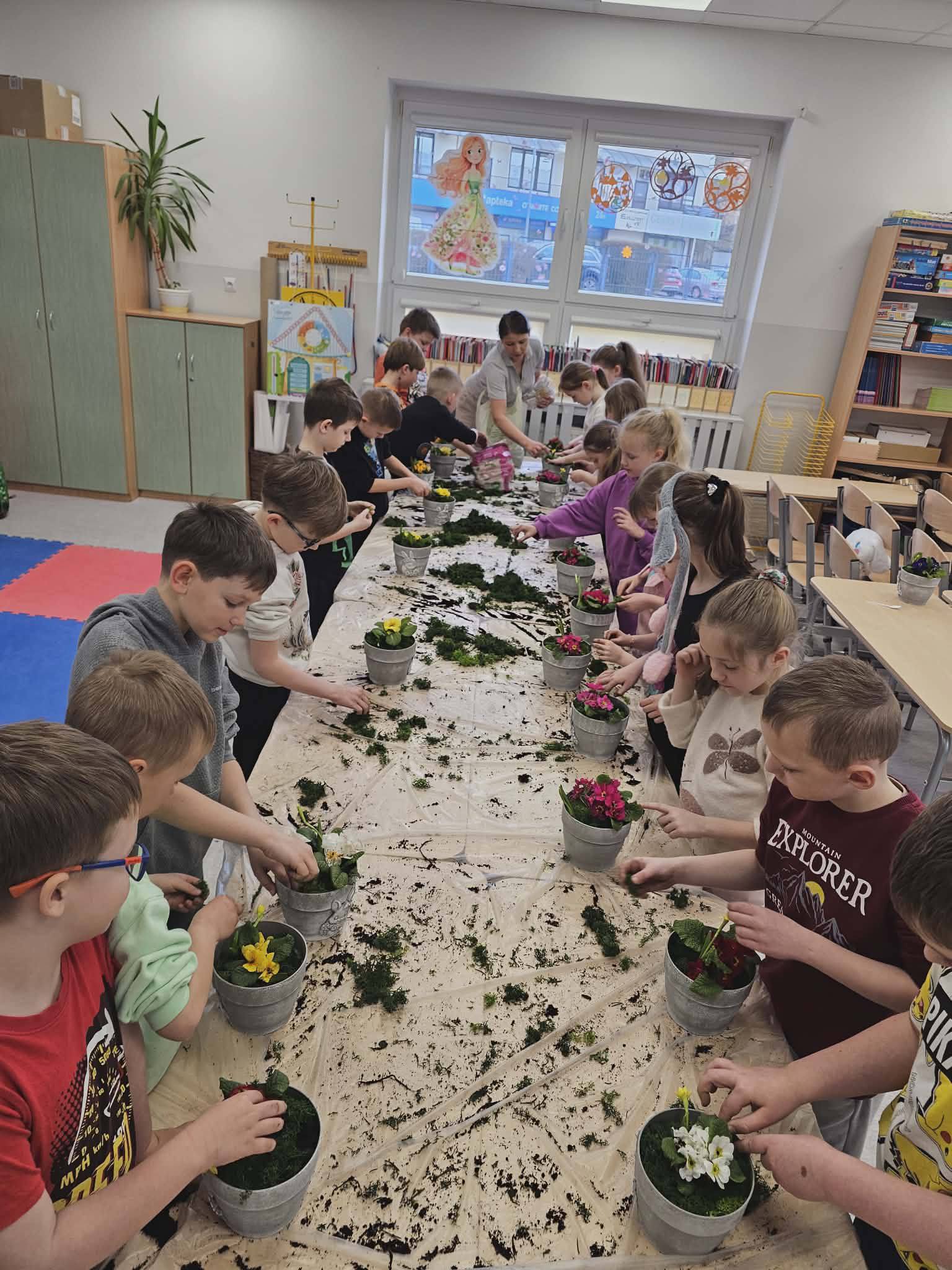 659811412_122296845518164802_1713373344887564408_n (1)